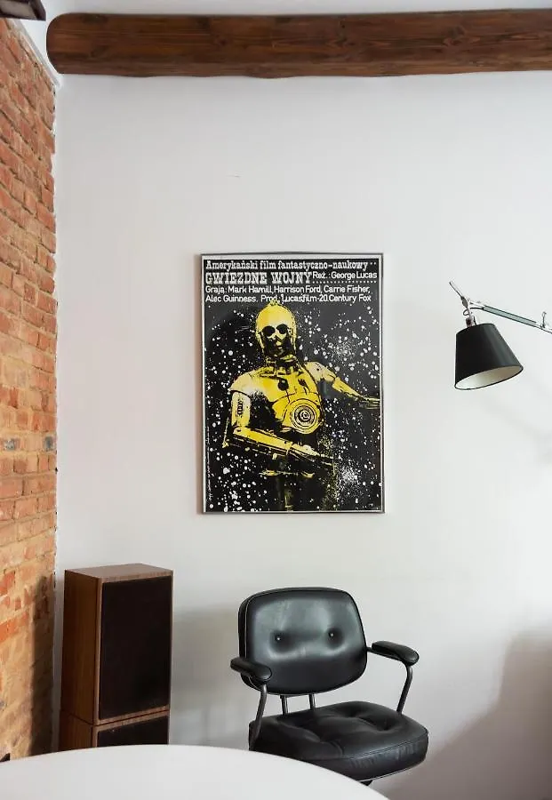 Glogowa Bricks Apartment Warsaw